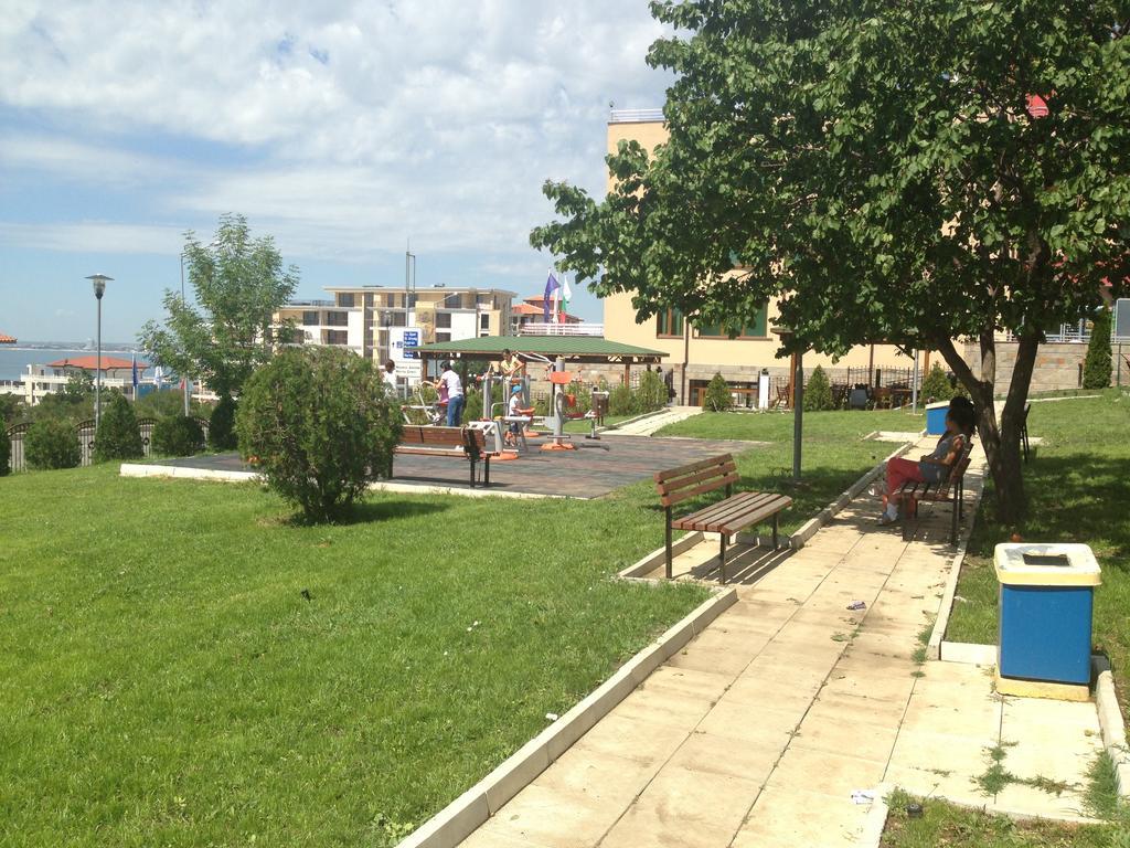 Yanis Guest House Sveti Vlas Ngoại thất bức ảnh